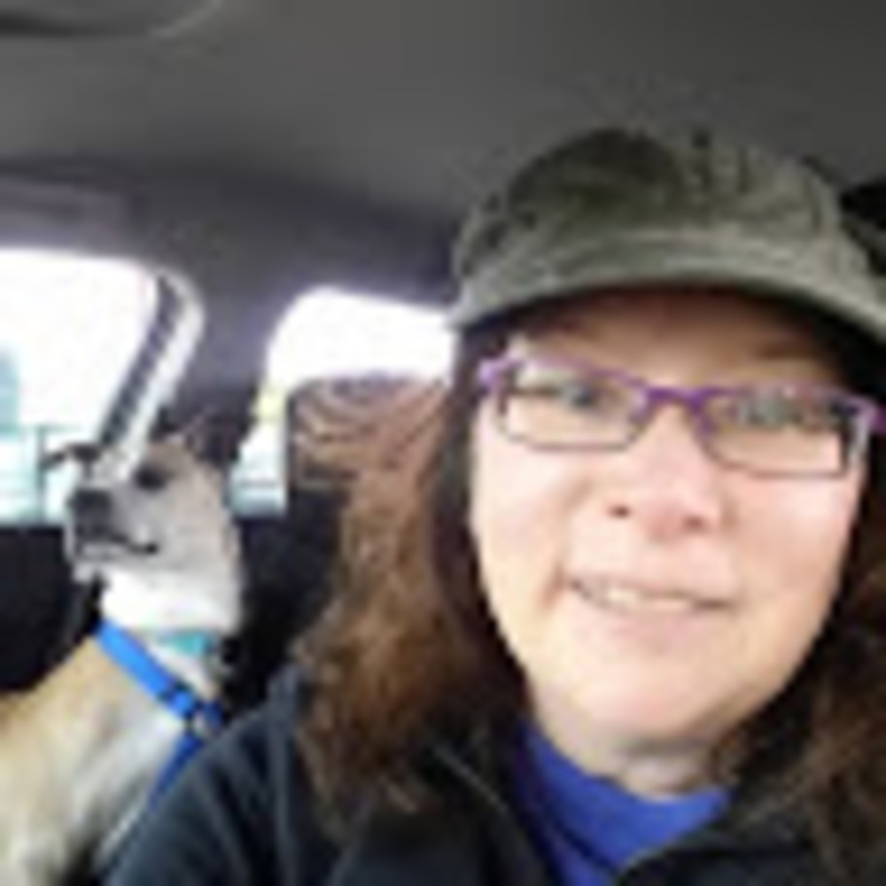 Meet your Posher, Nicole